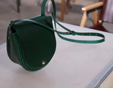 Sylphid’s Horseshoe – Green First-Layer Cowhide Crossbody Bag